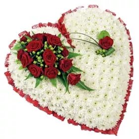 Heart based Tribute - Flowers Made Easy